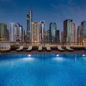 Millennium Place Marina Ντουμπάι